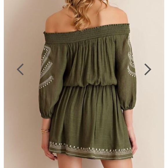 🌿Flirty Boho Off the shoulder dress - Picture 3 of 4